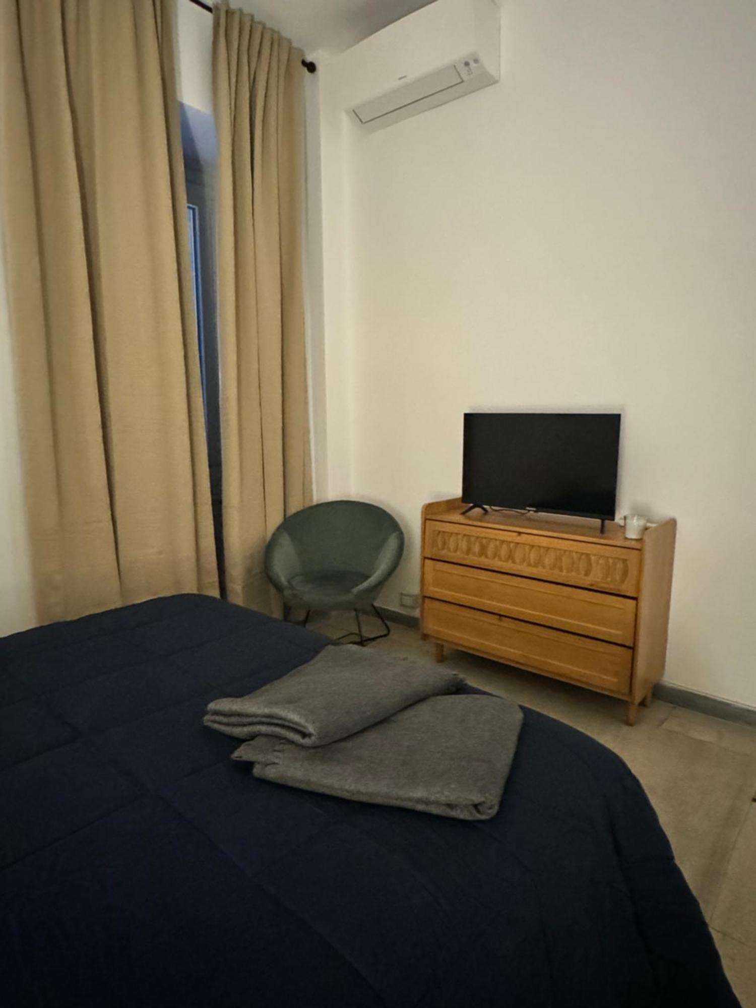 Apartment Pietra Apartment,colosseo Rom